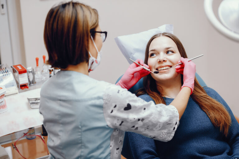 Tips to choose the right dentist in brampton
